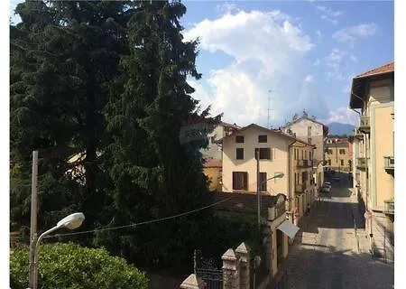 Luci Del Chiostro Nel Centro Storico Di *