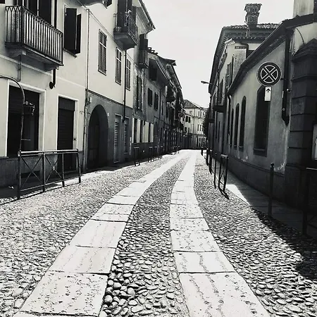 Luci Del Chiostro Nel Centro Storico Di